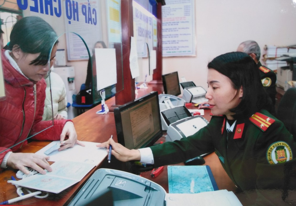 Phòng Quản lý xuất nhập cảnh: Tiếp nhận gần 5.000 đề nghị cấp hộ chiếu